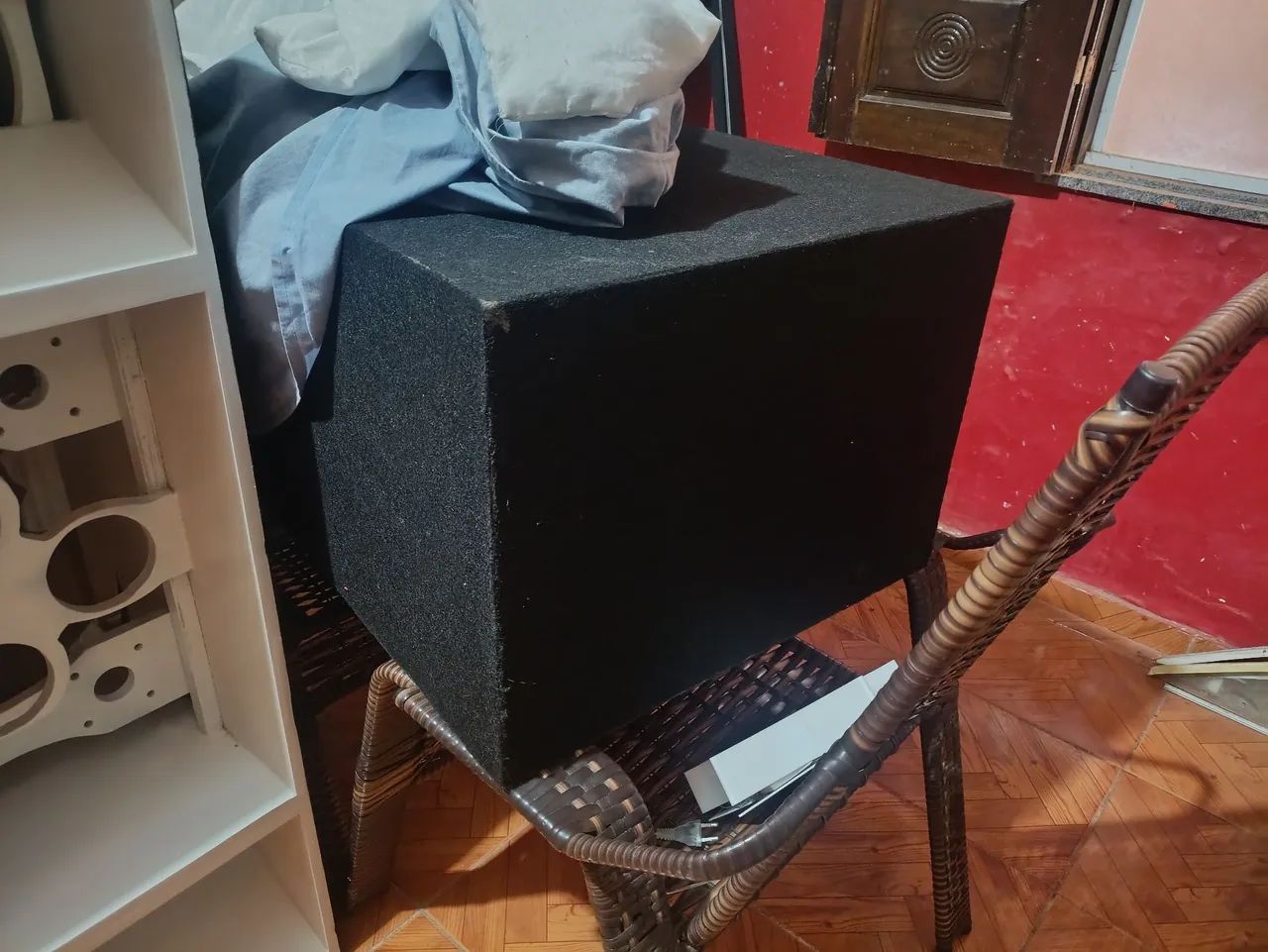 Vendo caixa de som automotivo de alto falante de 15 polegadas nunca usado. - Foto 3