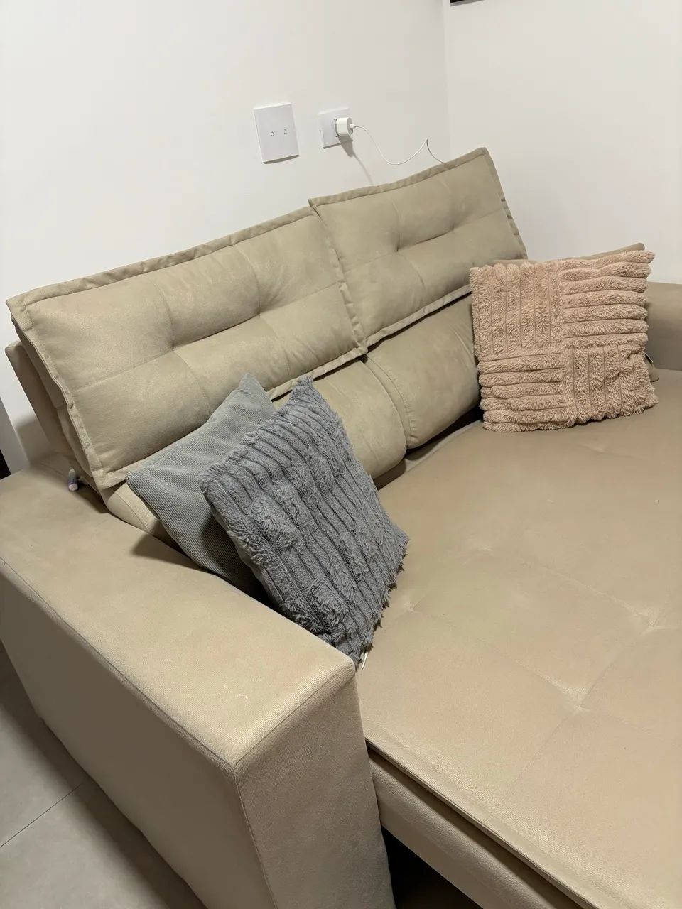 Vendo sofá retrátil 3 meses de uso  - Foto 3