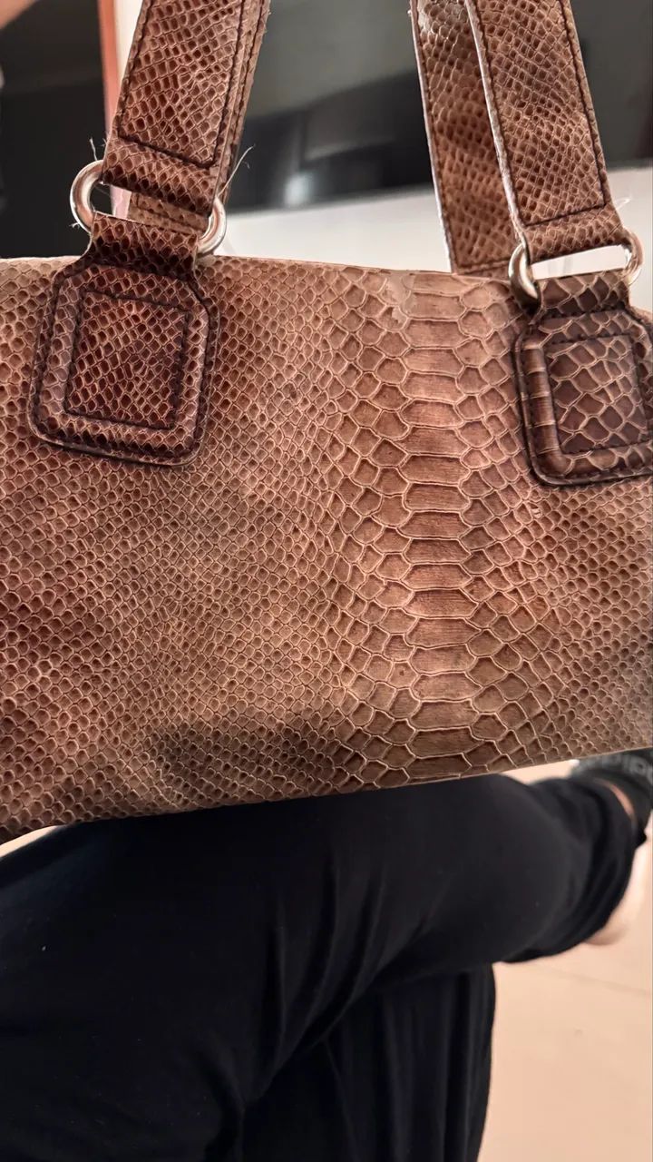 bolsa guess snake - Foto 3