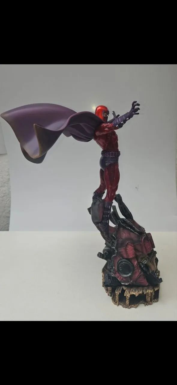 Magneto ironstudios 1/10  - Foto 4