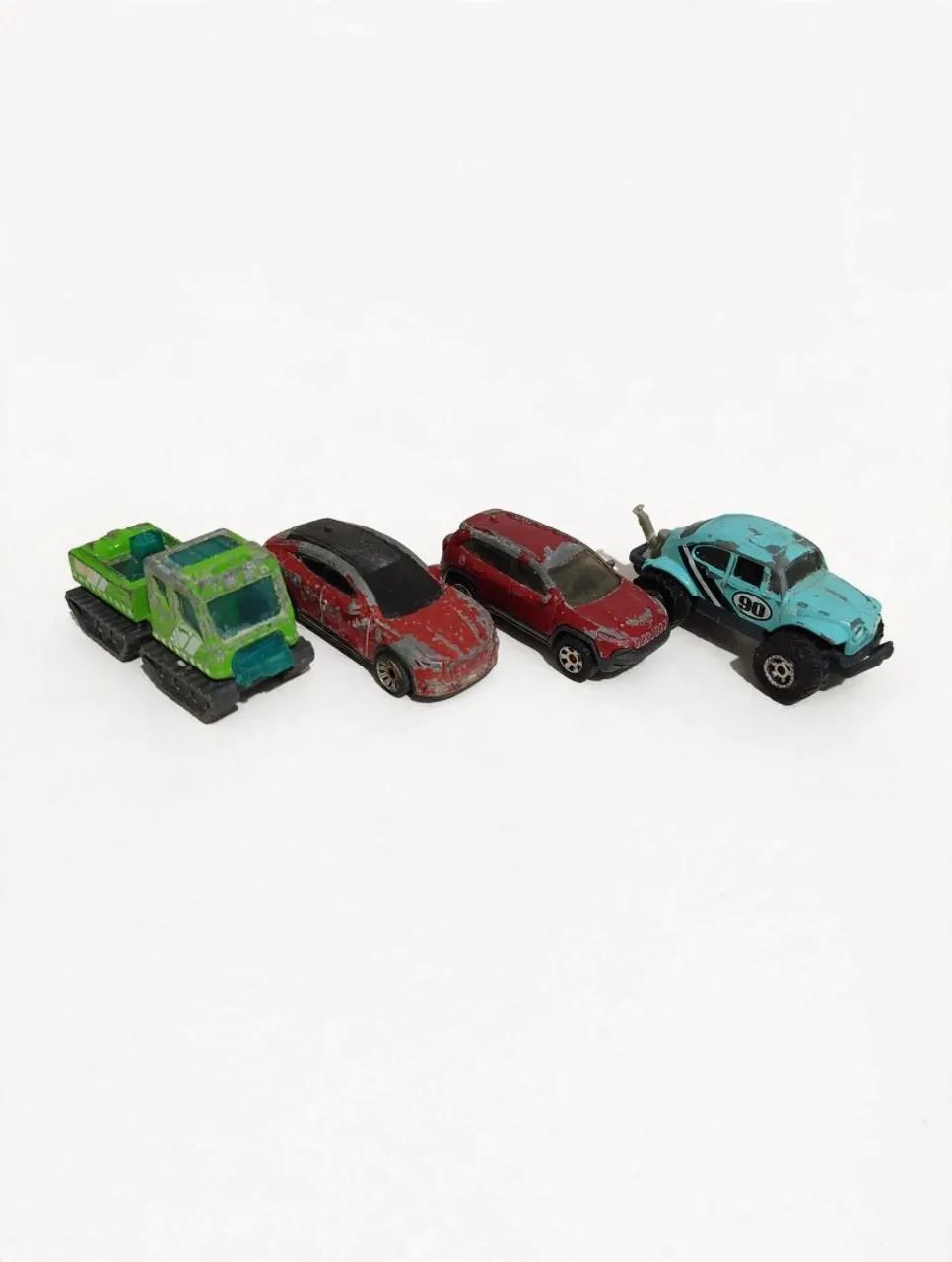 4 carrinhos Matchbox para restaurar