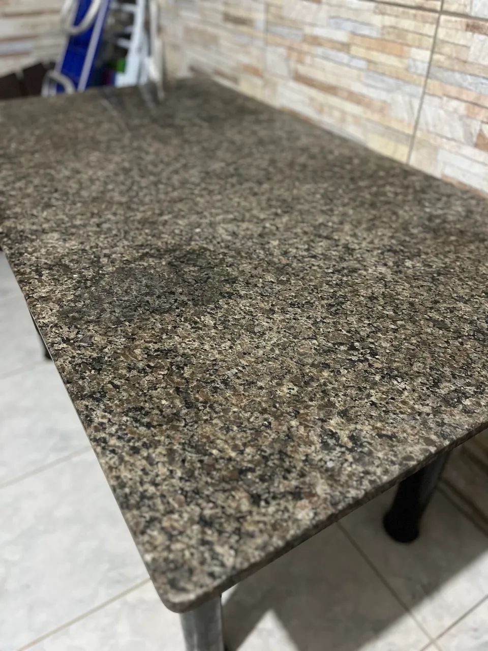 Mesa de jantar 6 lugares em mármore/granito - retangular - Foto 2