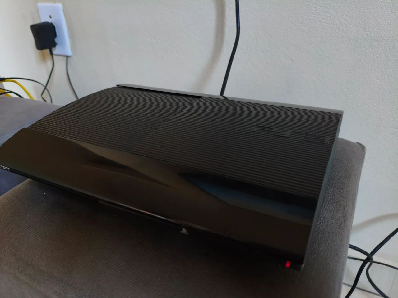 PS3 Desbloqueado com jogos (Ótimo Estado)