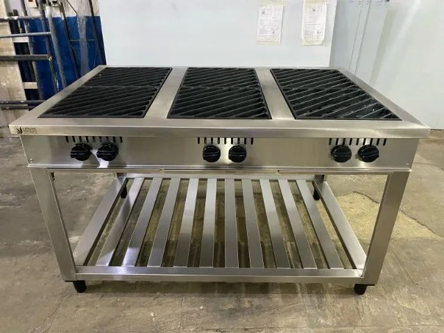 FOGÃO INDUSTRIAL DE INOX 6 BOCAS