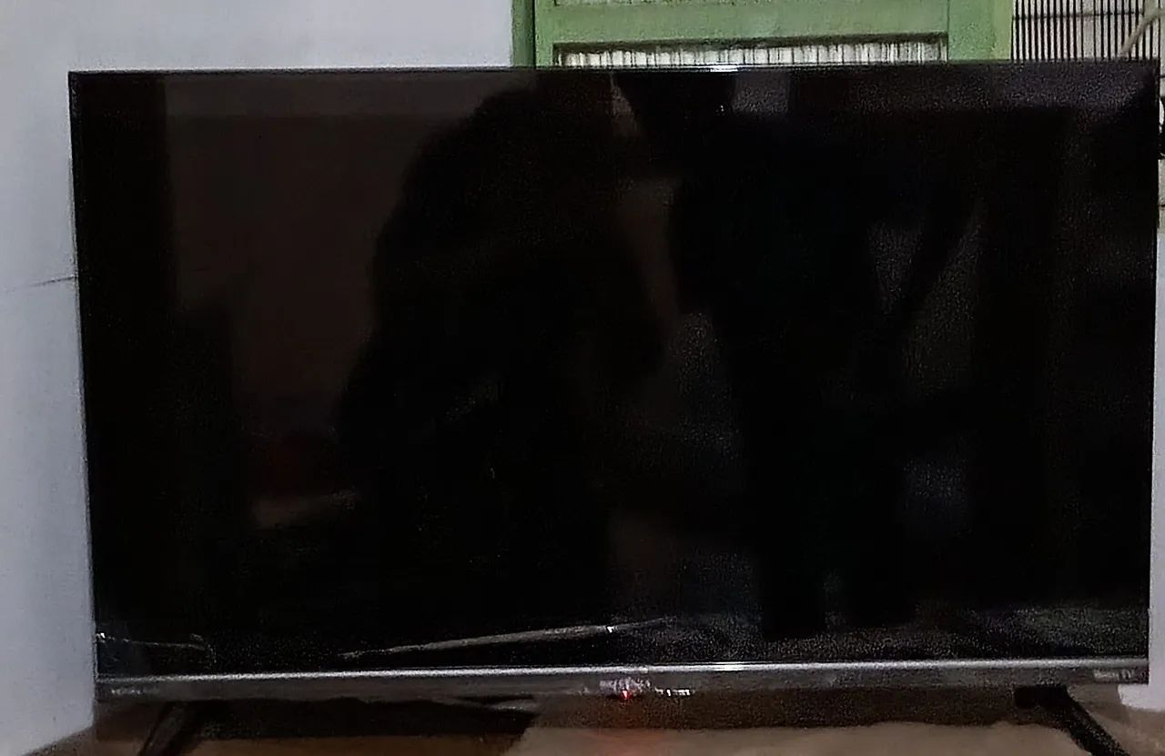 Smartv Britânia 32 2meses de comprada - Foto 4