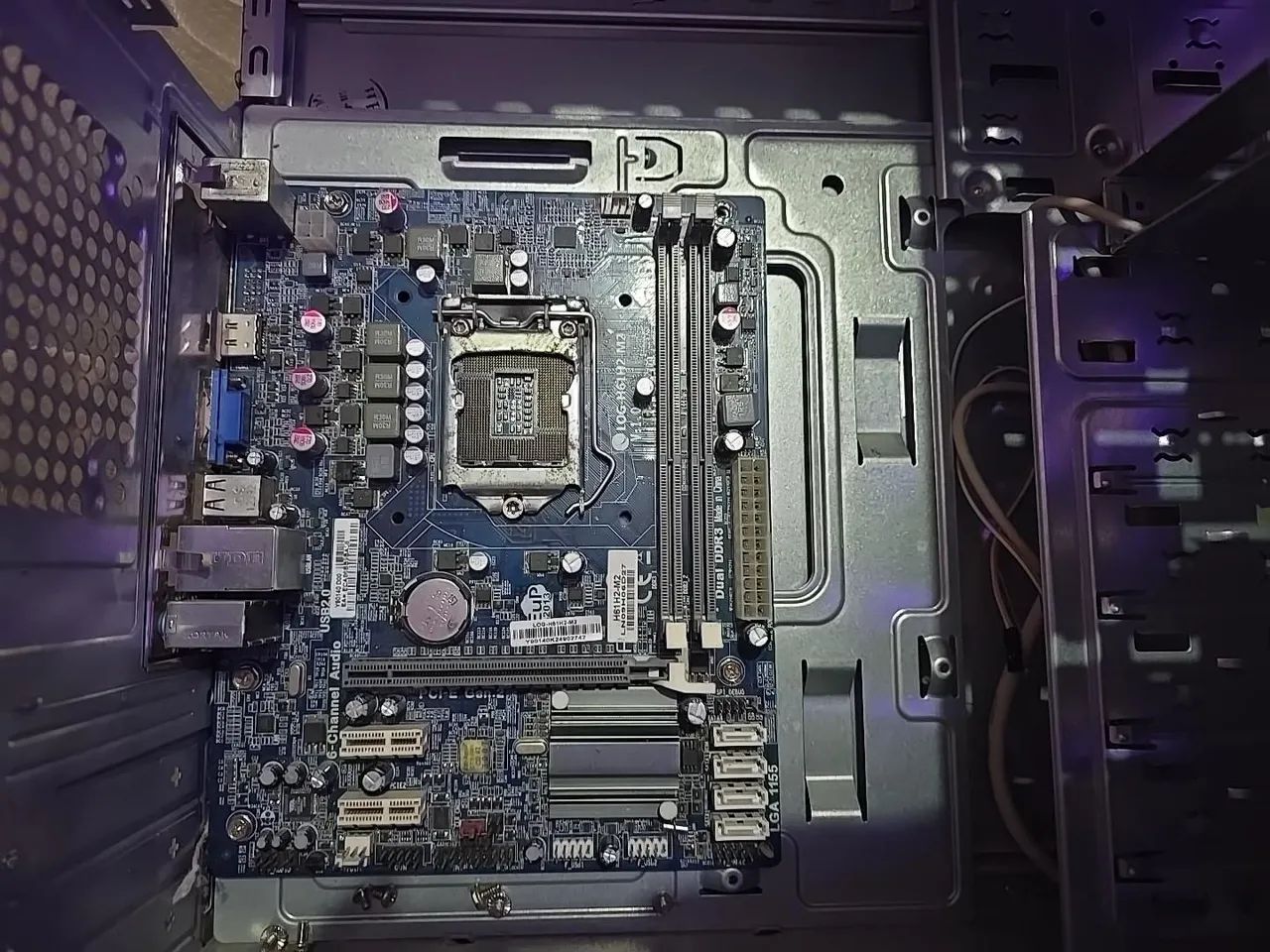 Placa-mãe H61H2-M2 ? Sucata / Para Retirada de Peças
