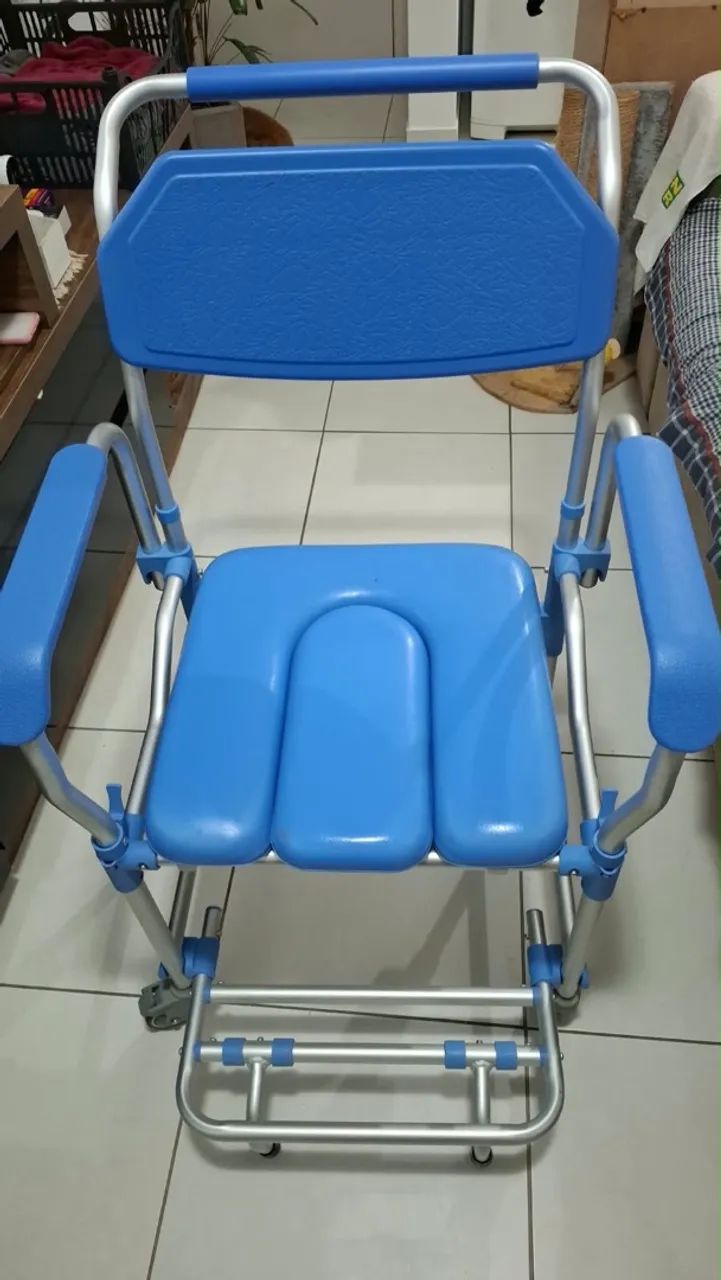 Cadeira de banho nova  - Foto 3