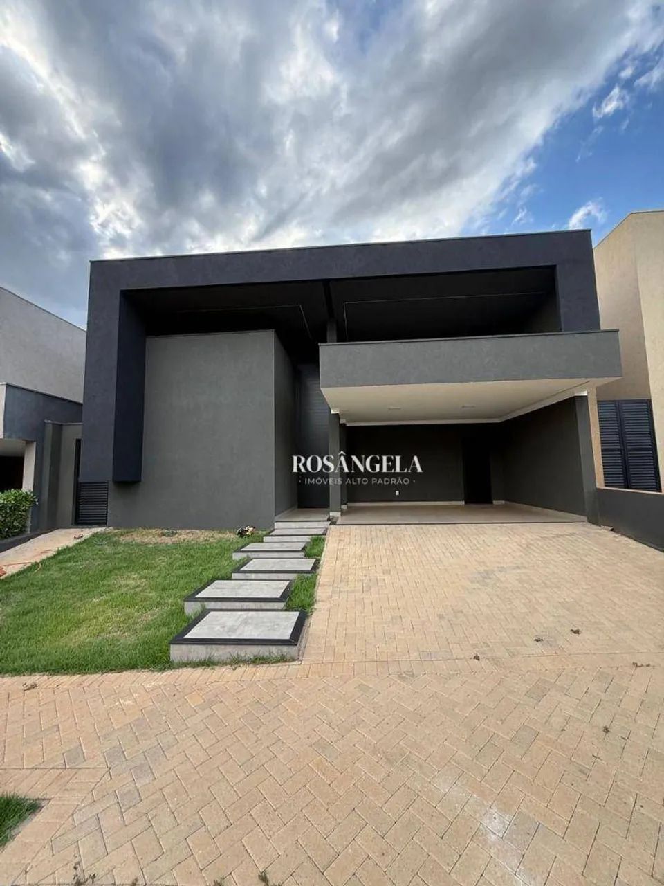 Casa com 3 suítes para alugar, 220 m² por R$ 9.661/mês - Quinta do Lago Residence - São Jo