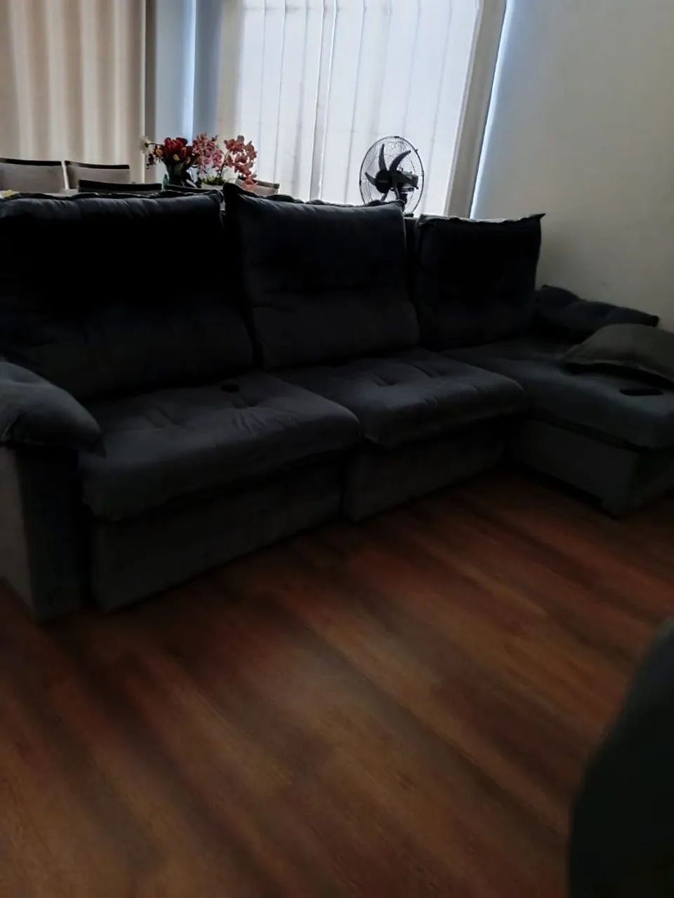 Sofá retrátil e poltronas  - Foto 4