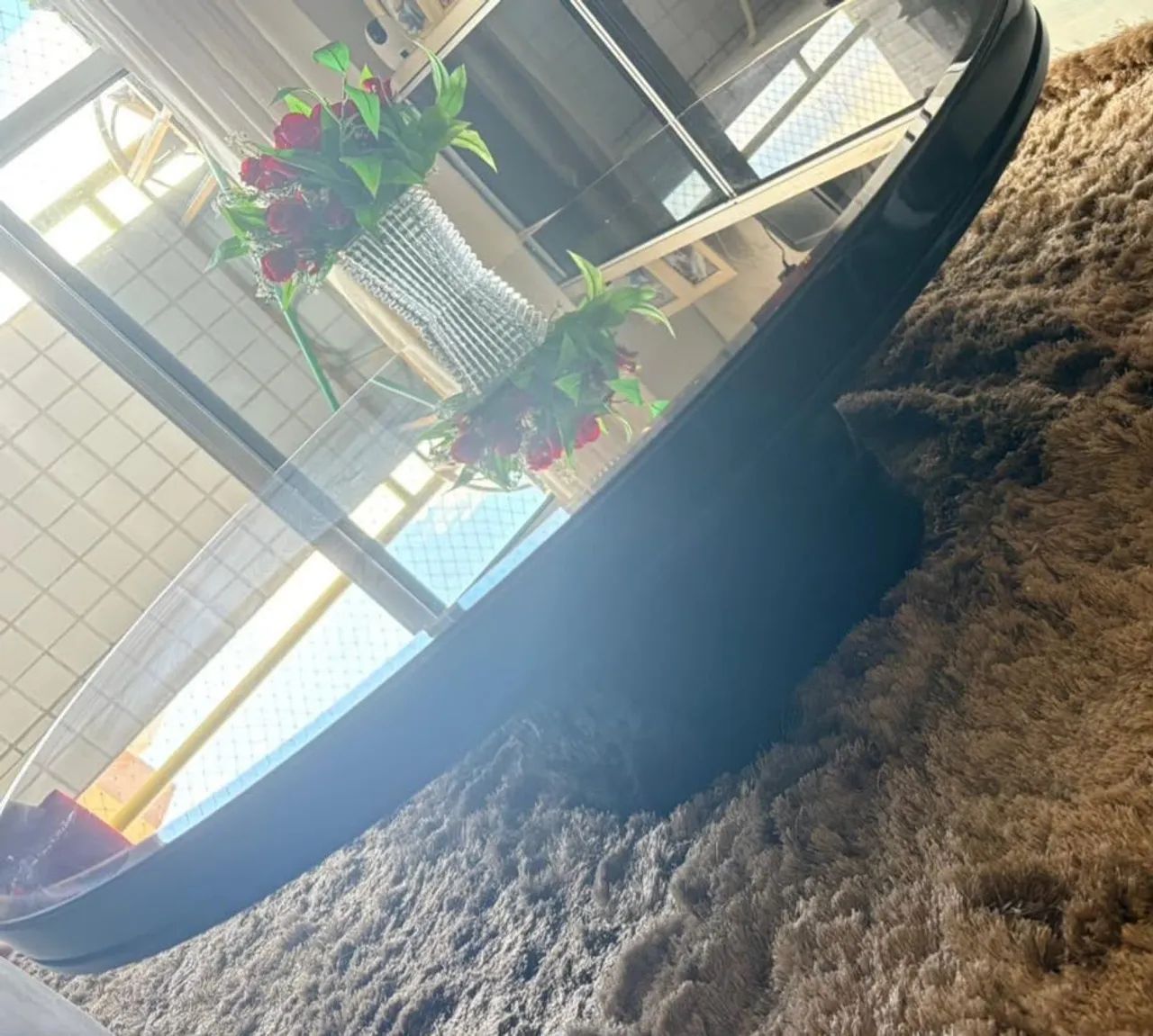 Vendo Mesa de Vidro com 100cm de Largura e 35cm de Altura