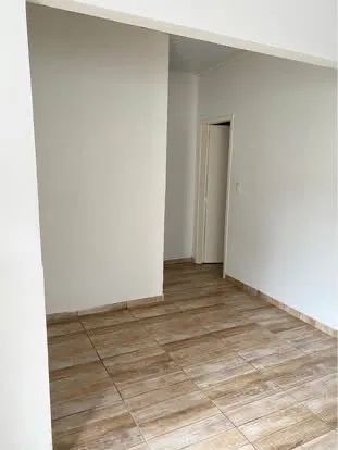 Aluga-se kitnet, 1 quarto 1 banheiro em Vila Zuleima Criciúma  - Foto 4