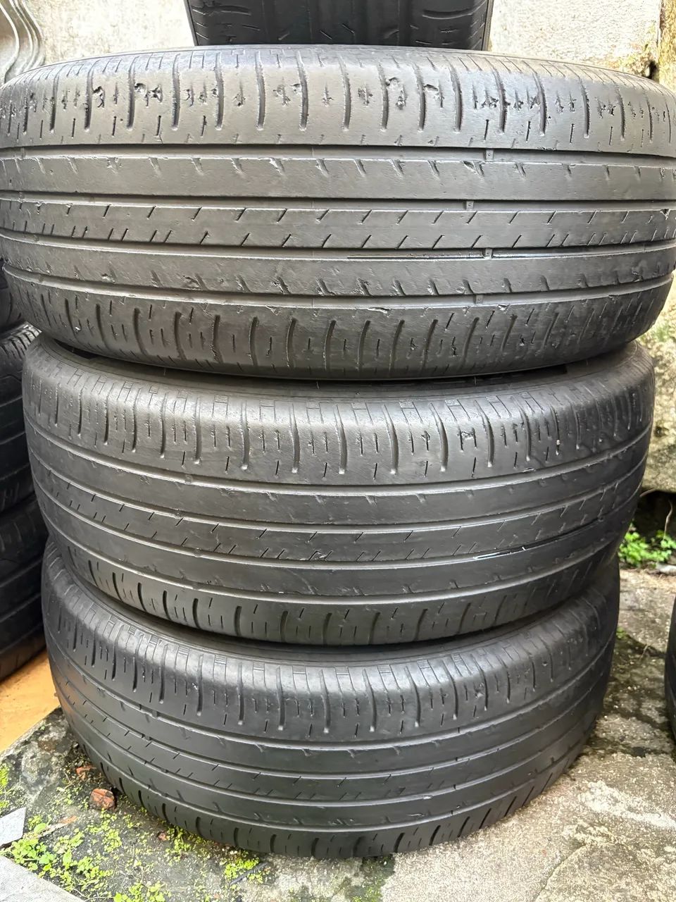 235/60/18 Hankook - Foto 3