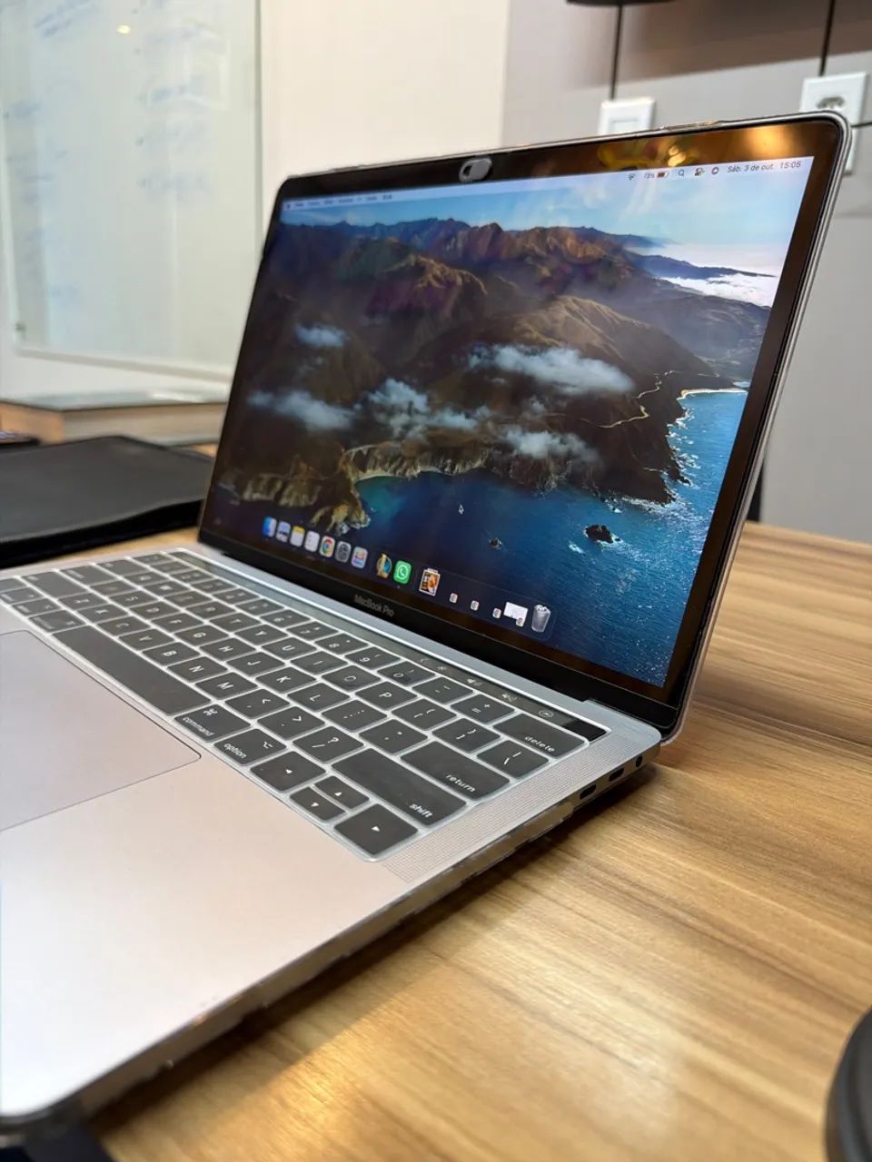 MacBook Pro 2018 - Foto 2