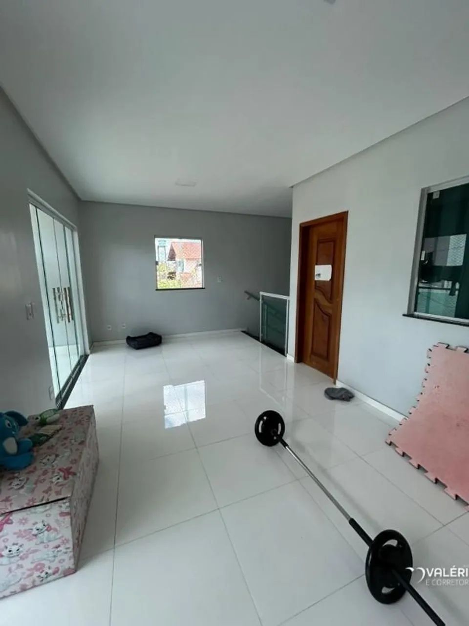 CASA COM 03 QUARTOS E 01 VAGA DE GARAGEM - Foto 3