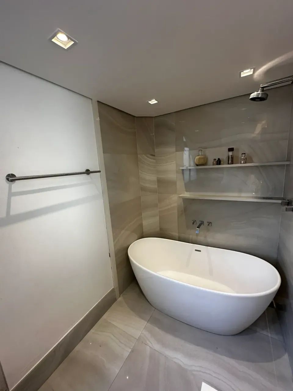 Lindo apartamento em pinheiro - Foto 4