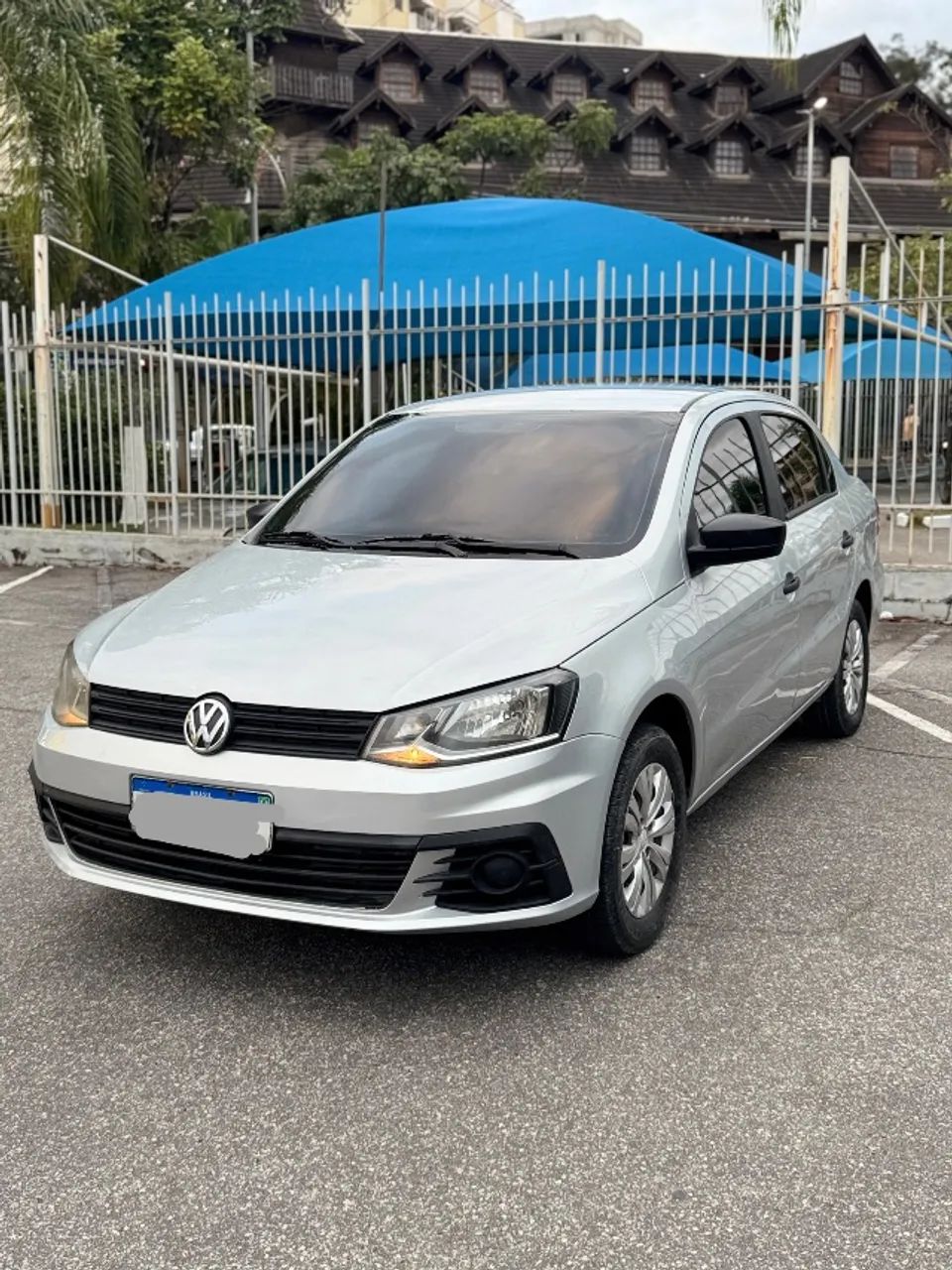 Volkswagen Voyage VOYAGE Trendline 1.6 T.Flex 8V 4p 2017