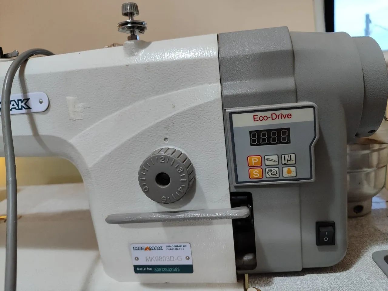 Máquina de Costura Industrial Reta Megamak - Semi Nova - Foto 2