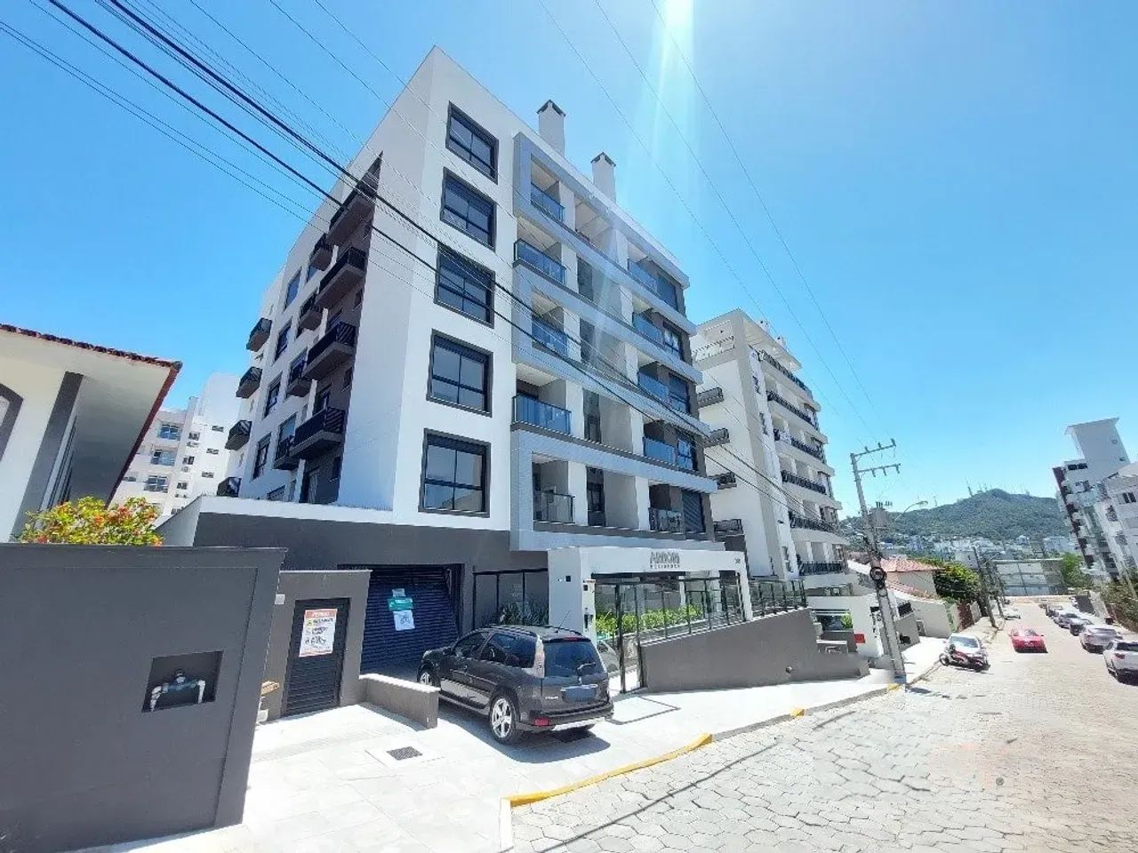 Apartamento studio mobiliado com 34m bem iluminado e com vaga ao lado UFSC e o Shopping Vi - Foto 3