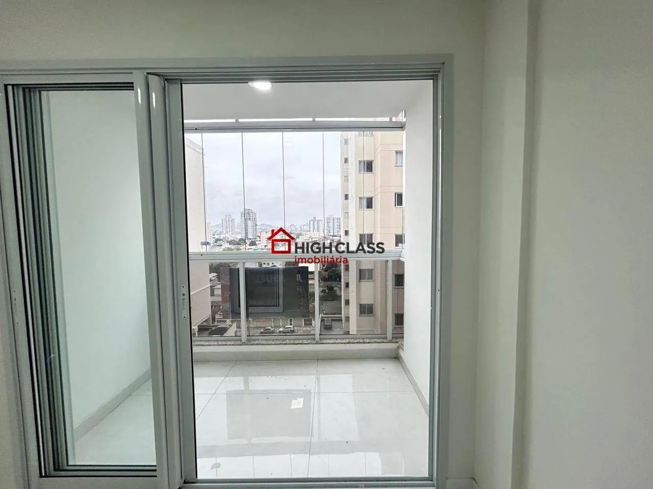 3 Quartos Novo com Varanda Fechada e Lazer Completo - Foto 4