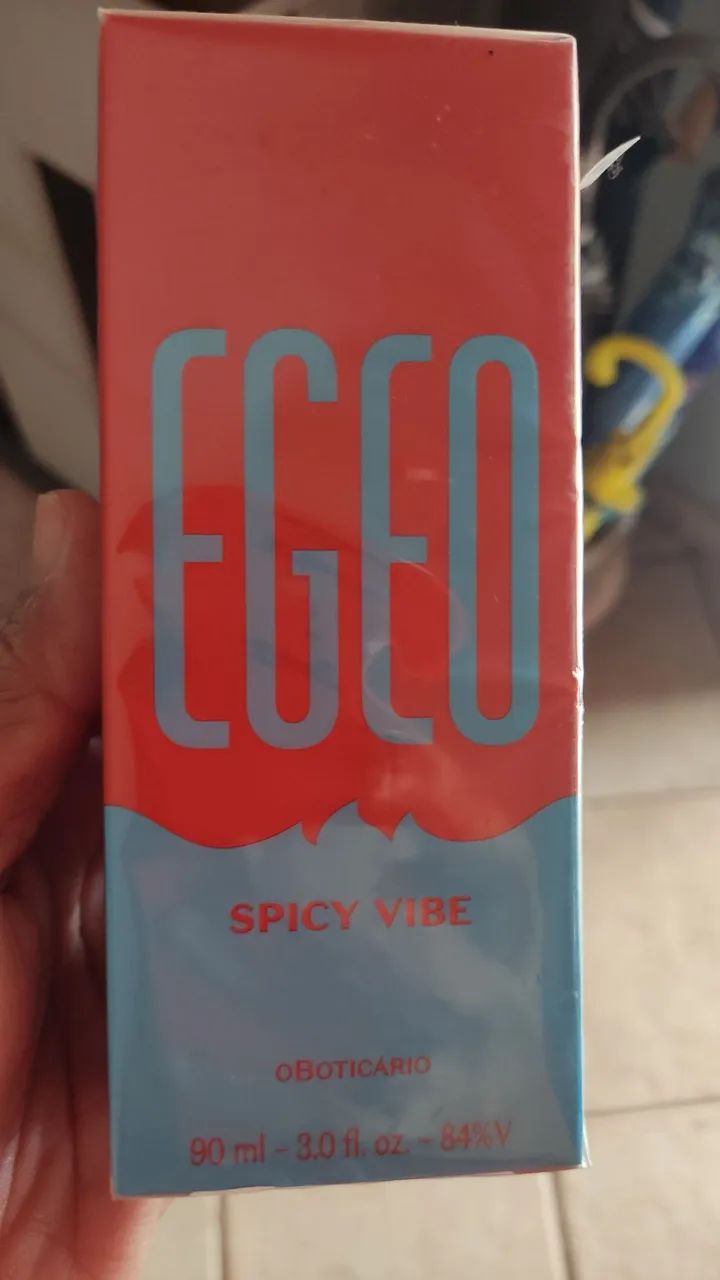Perfume e short Combinação perfeita 