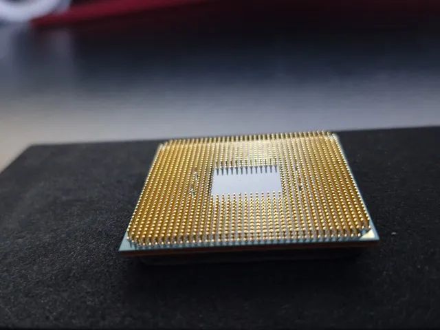 AMD Ryzen 5 3400G - 4 Núcleos / 8 Threads - Com Vídeo Integrado Vega 11 - Foto 3
