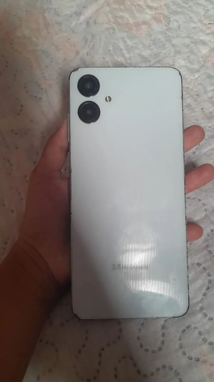 Vendo celular A06 - Foto 3