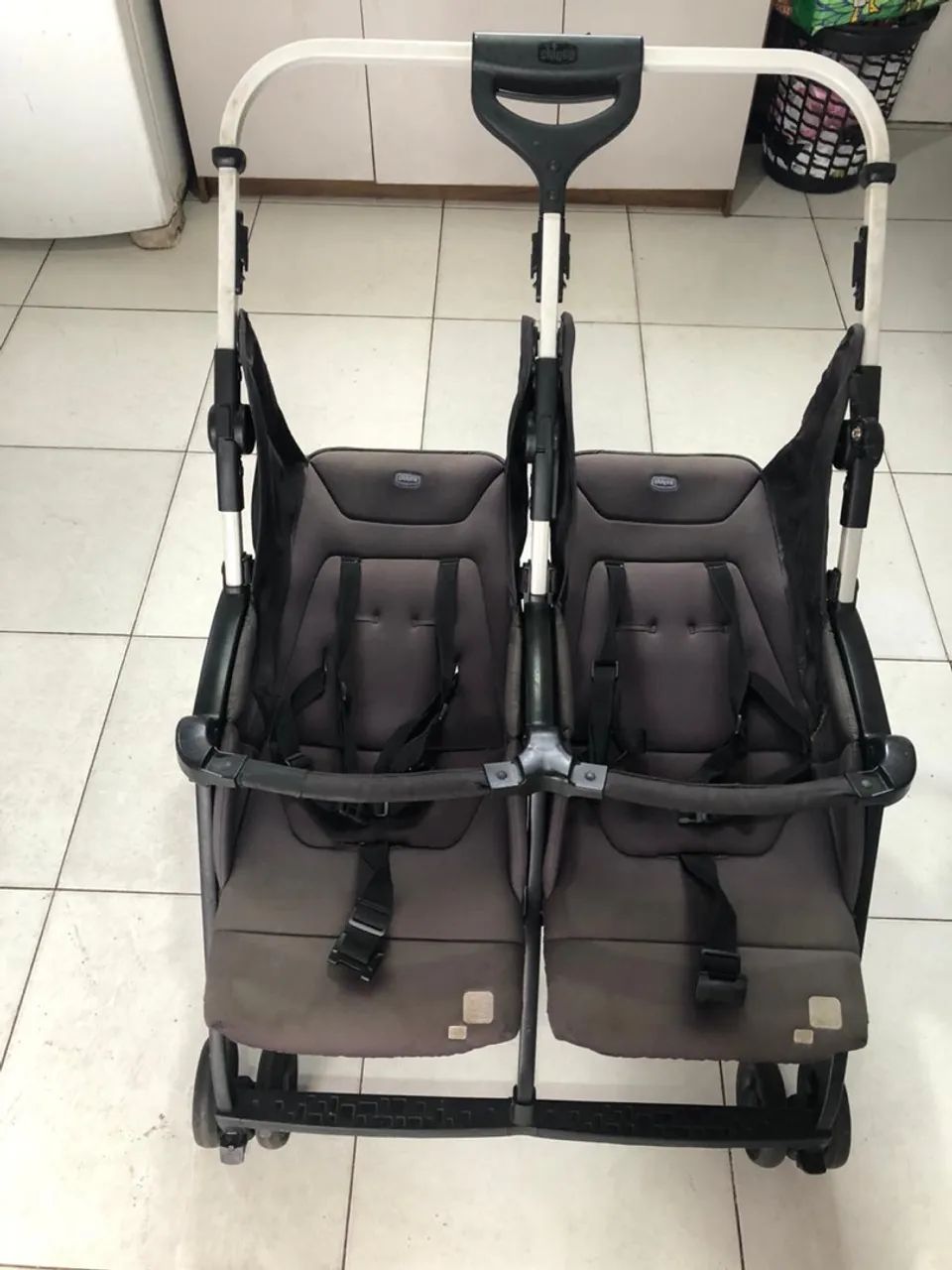 Vendo carrinho duplo - Foto 3