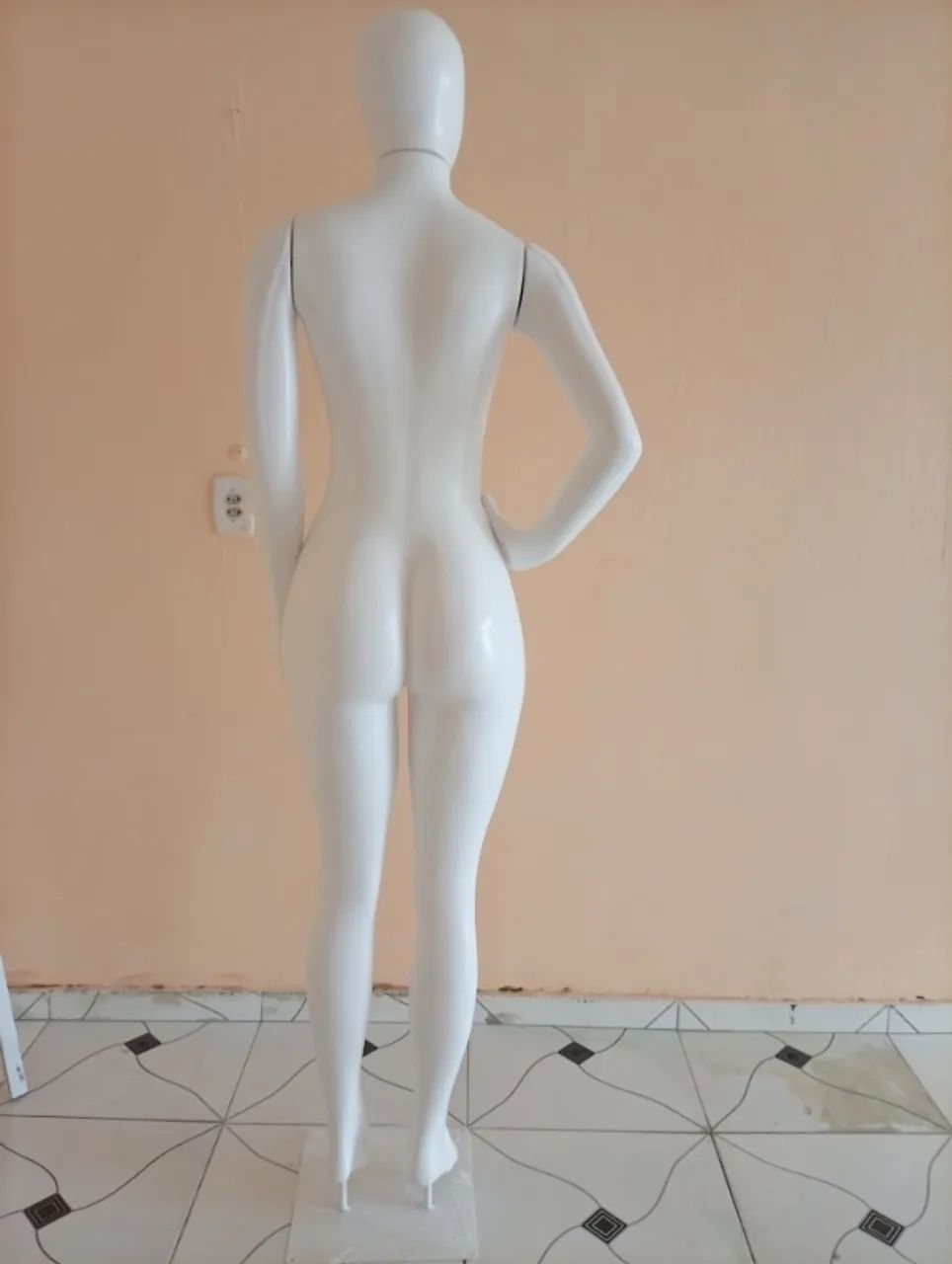 Manequim feminino corpo inteiro  - Foto 3
