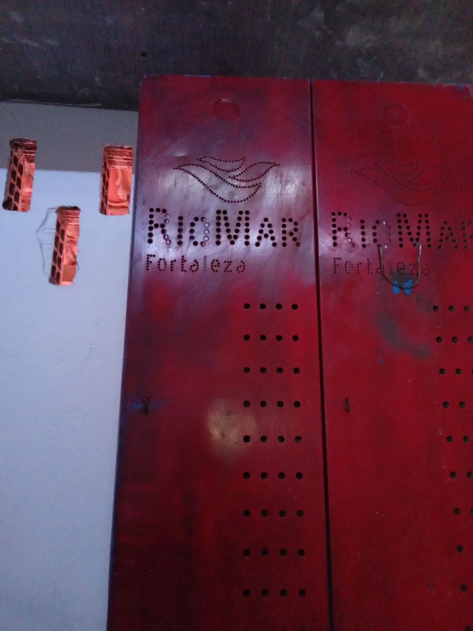 ARMARIO ROUPEIRO EM AÇO 8 PORTAS - Foto 3