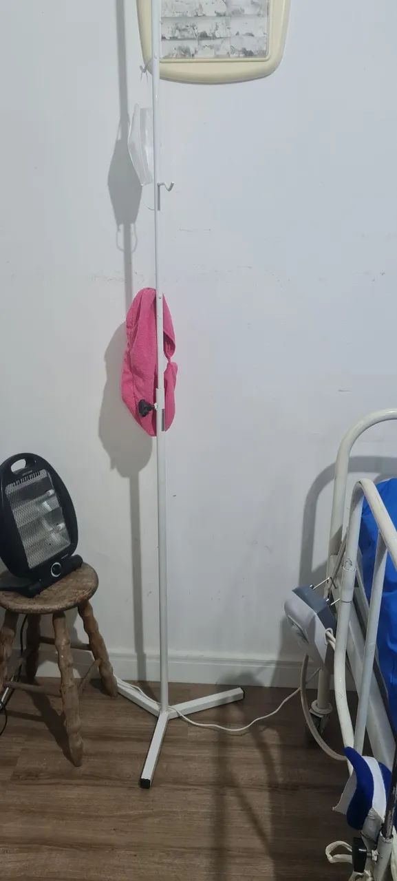 Cama hospitalar e acessórios  - Foto 2