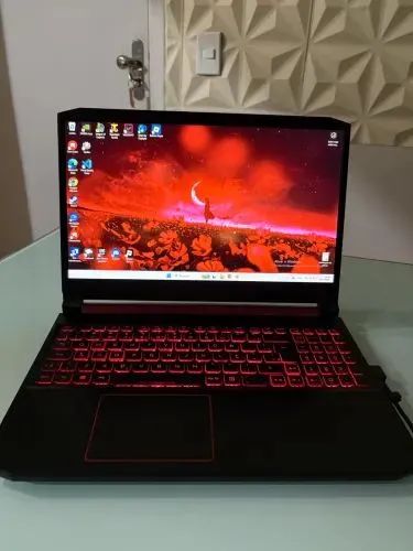Acer Nitro 5 - novissimo, pouco uso