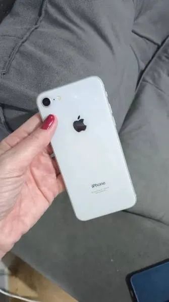 iPhone 8 - Foto 2