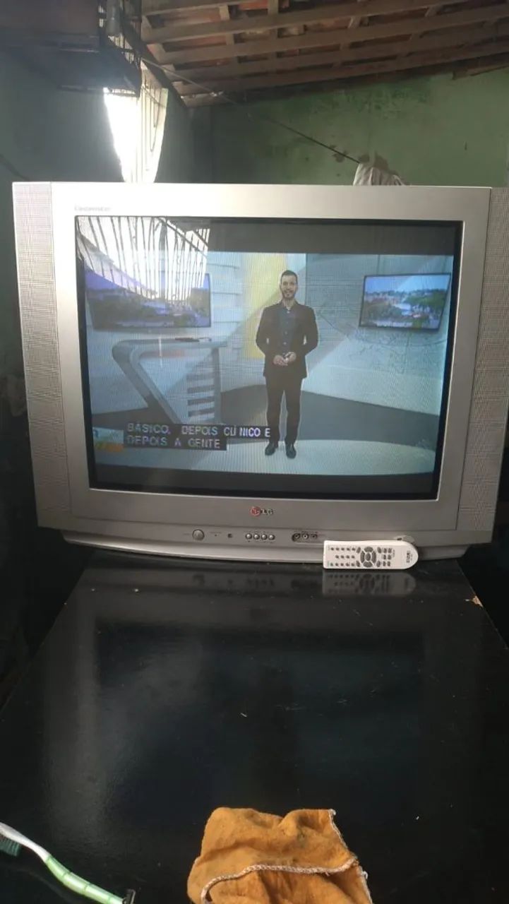 Tv de tubo LG 29 polegadas com conversor.  - Foto 3