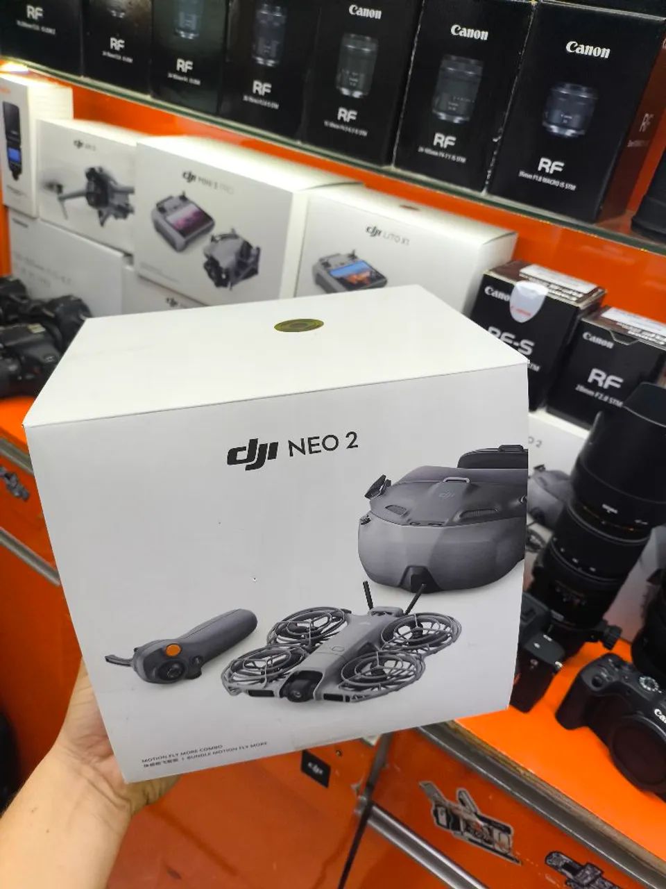 Vende-se Dji Neo 2 Combo com Óculos Novo (Lacrado)