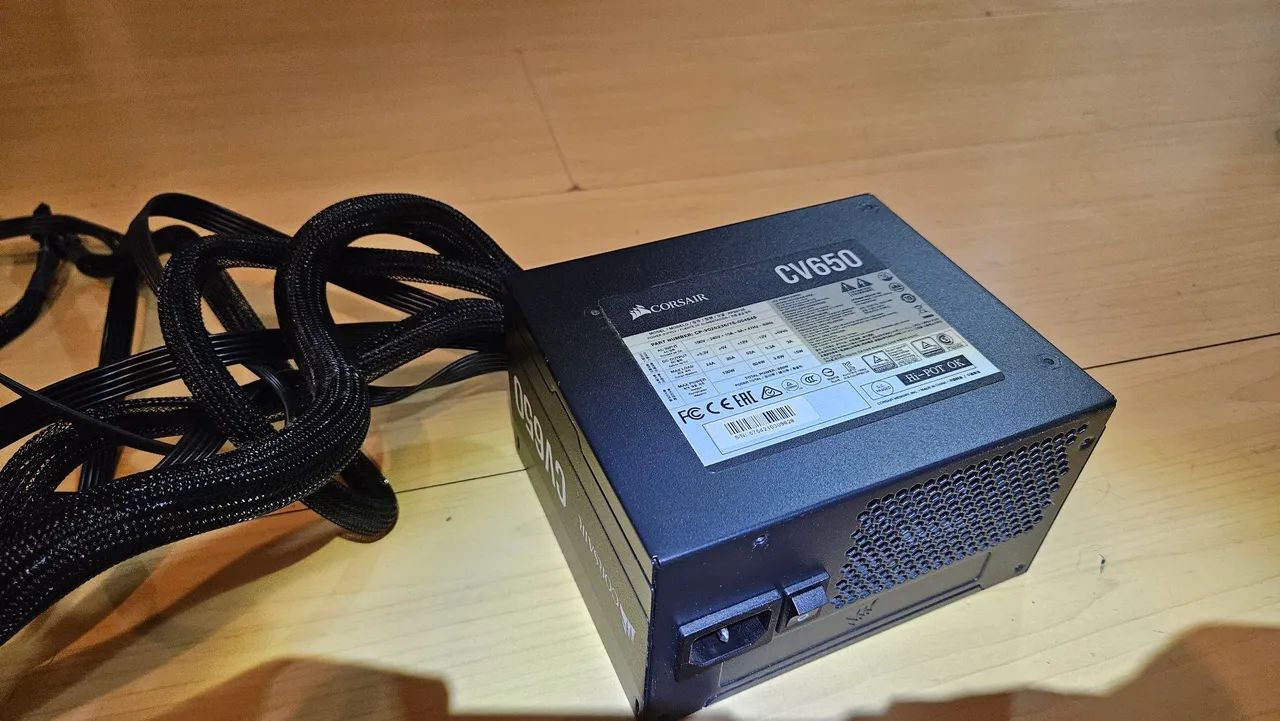 Fonte Corsair CV650 650W 80 Plus Bronze - Foto 5