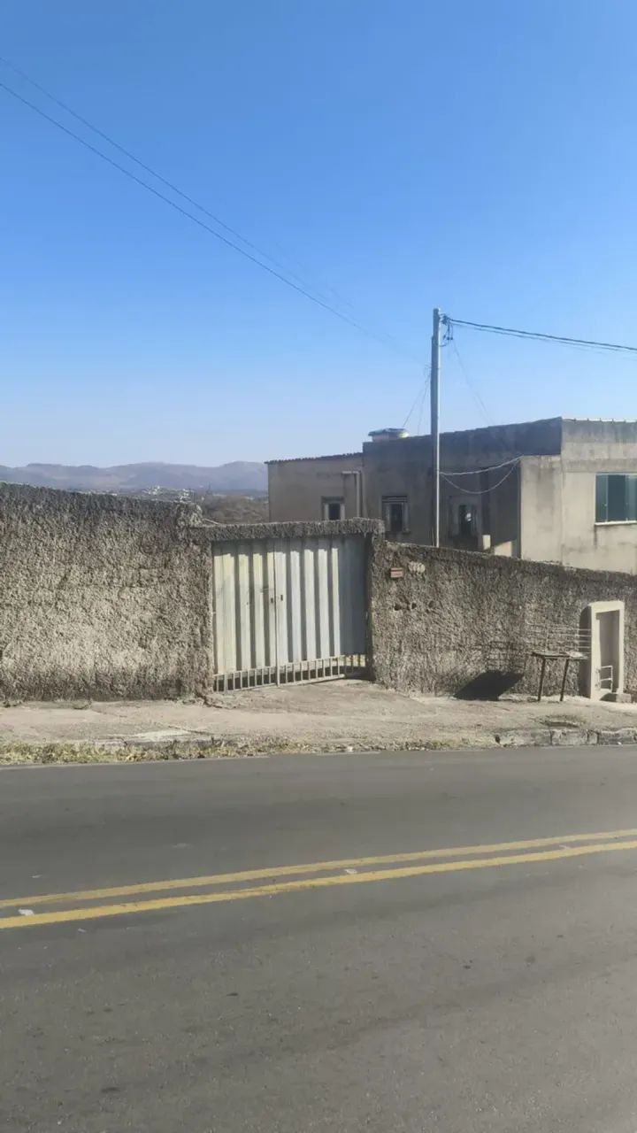 Imóvel para aluguel tem 35 metros quadrados com 1 quarto