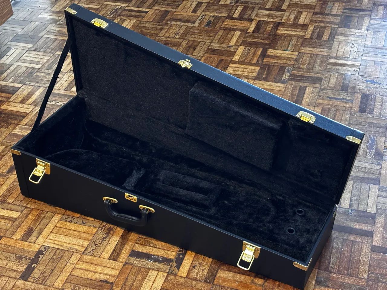 Case para Trombone em excelente estado - Foto 4
