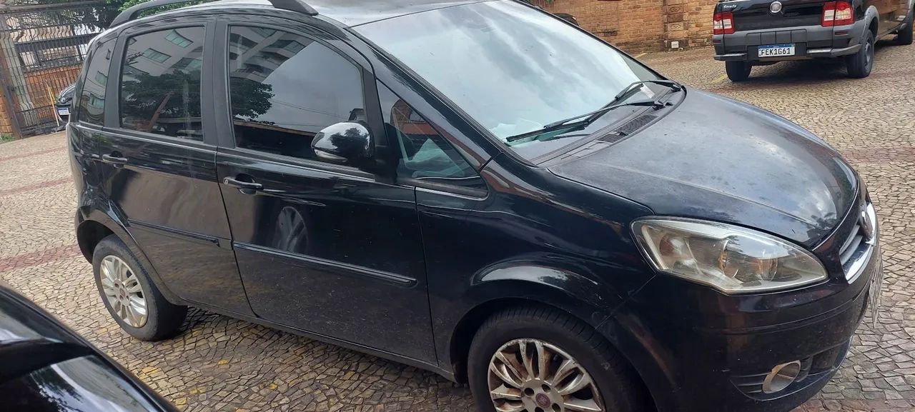 Fiat Idea Attractive 1.4 Fire Flex 8V 5P 2012 - Foto 2