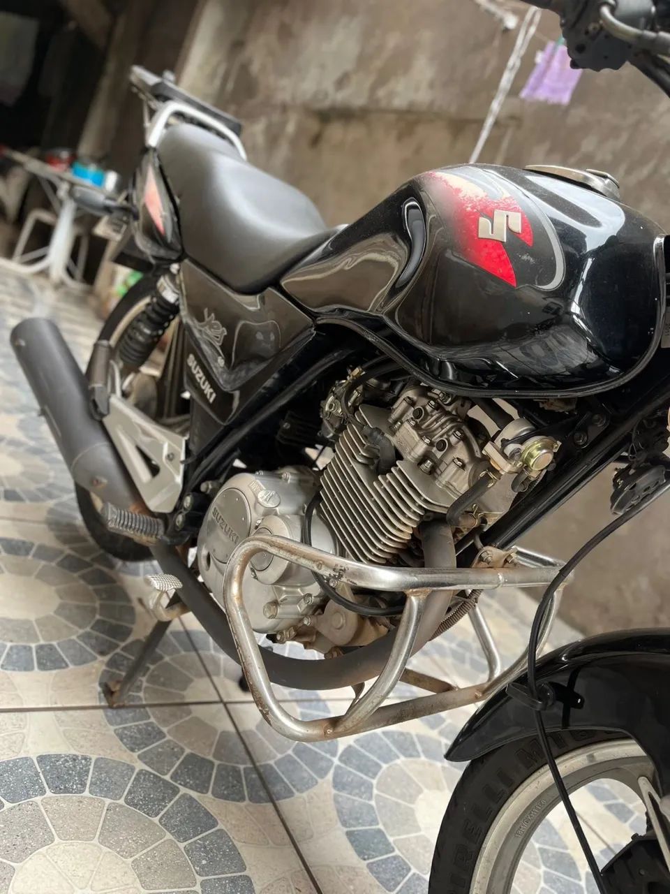 Suzuki  - Foto 2