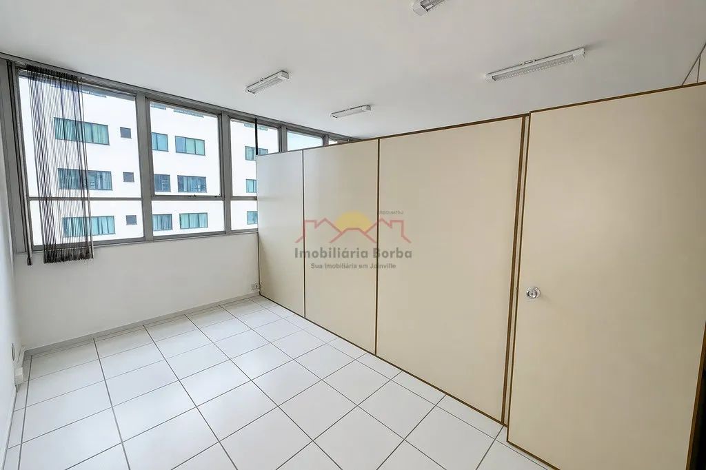 SALA COMERCIAL NO CENTRO DE JOINVILLE - Foto 4