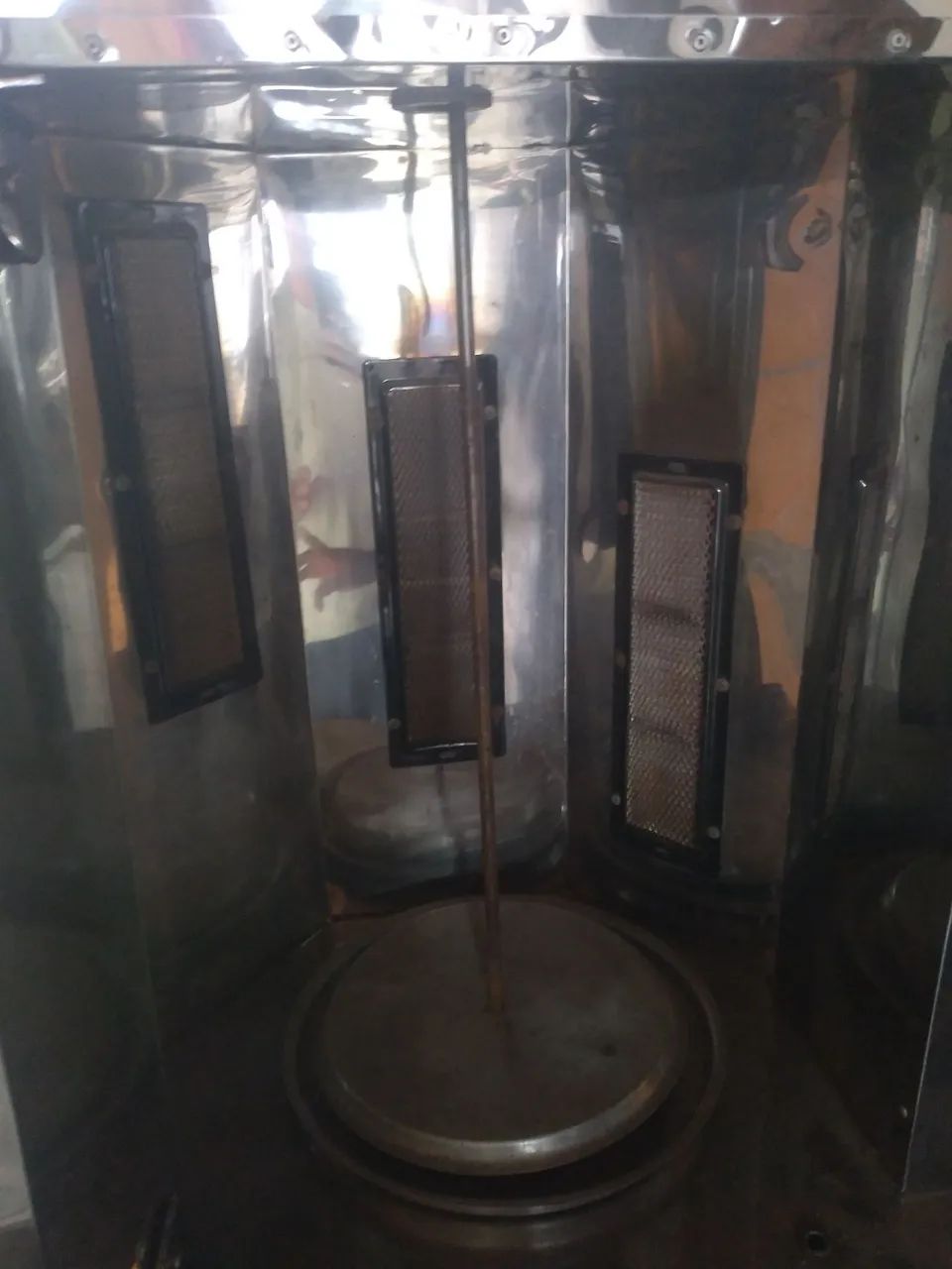 Vende se máquina de churrasco grego semi nova - Foto 4