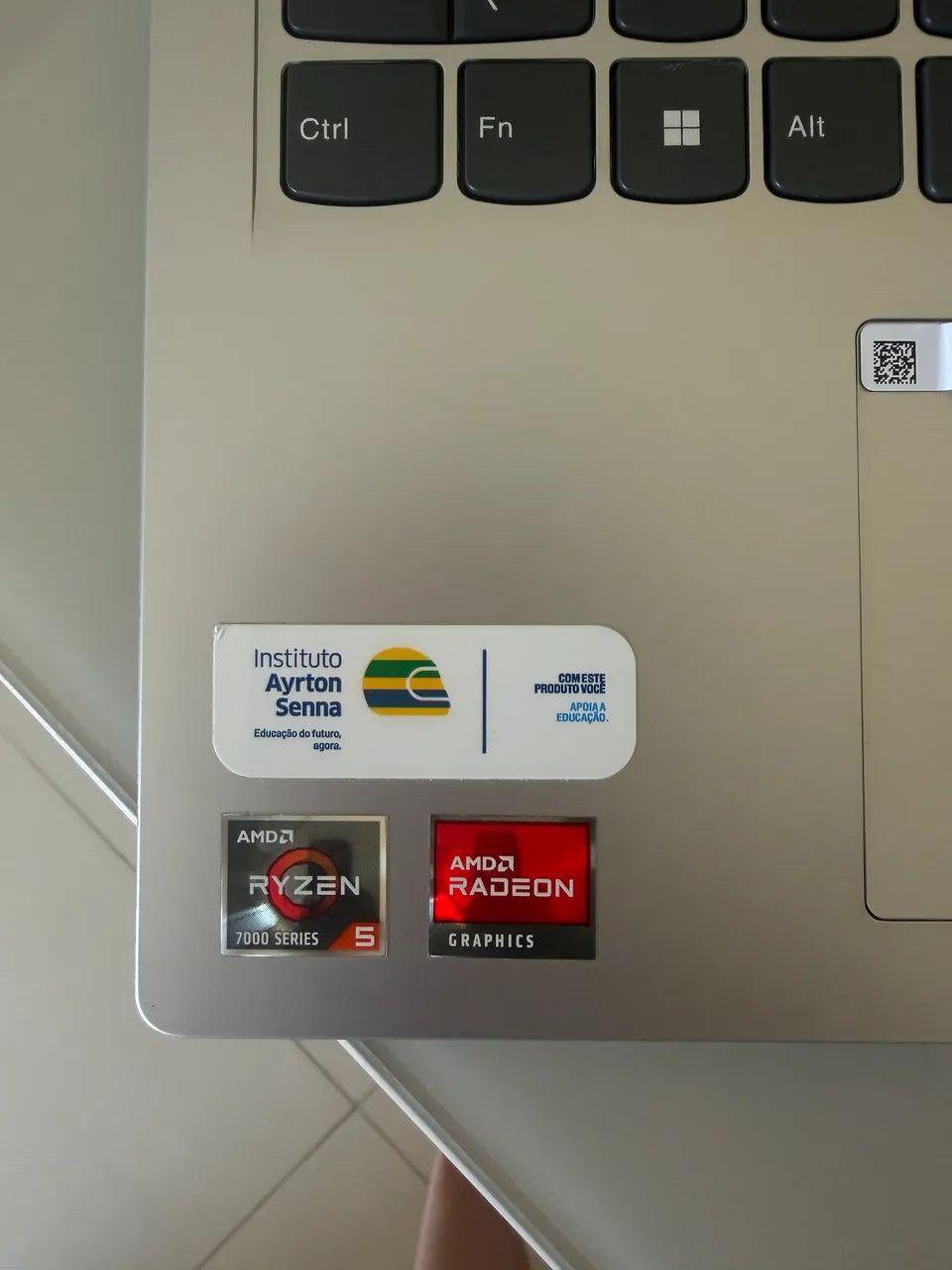 Notebook Lenovo Ryzen 5 - Foto 2