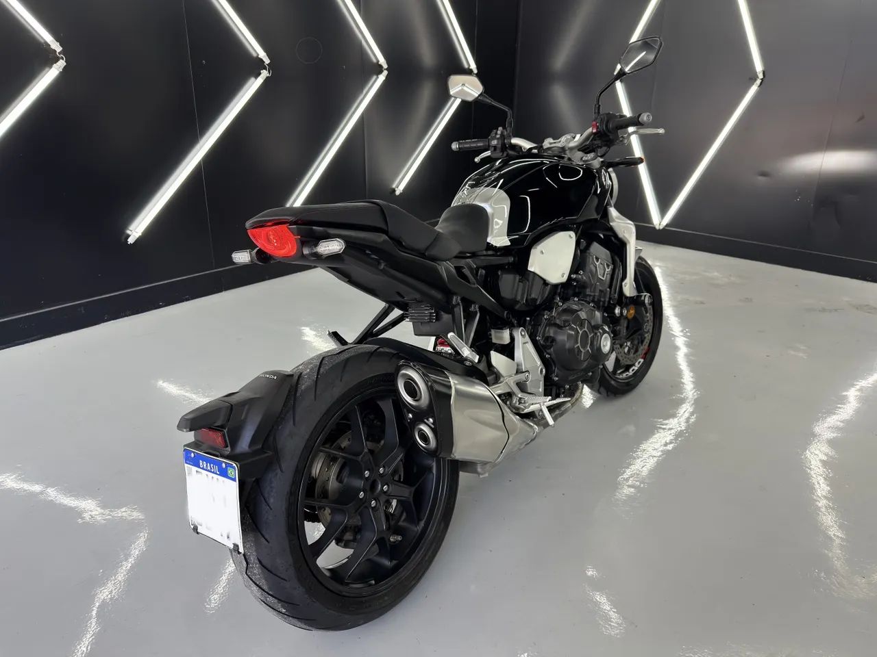 Honda Cb 1000r abs 2021 - Foto 6