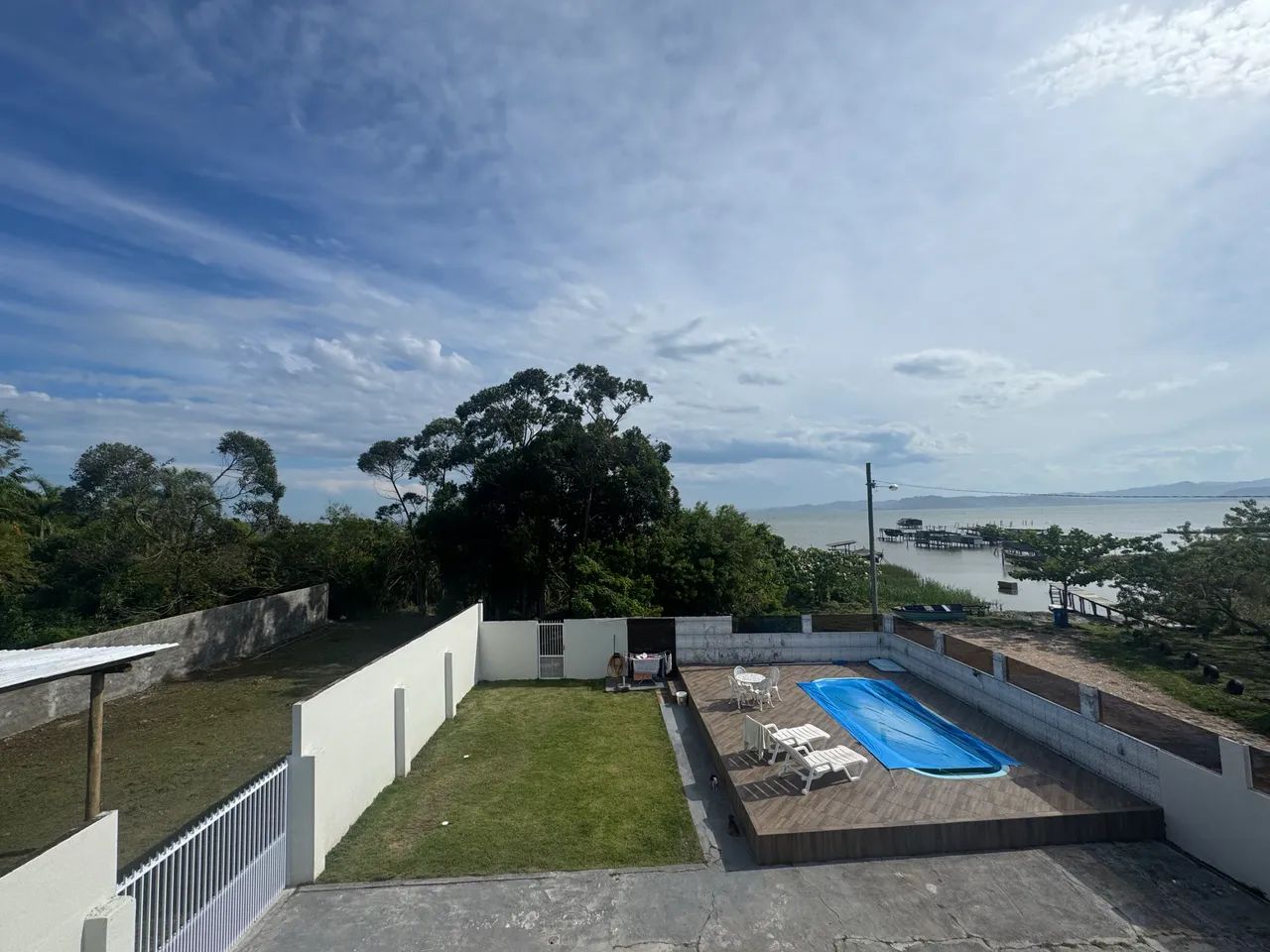 Casa em laguna fundo para lagoa  - Foto 5