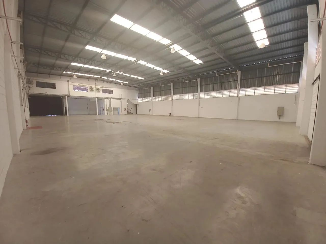 Galpão a venda com 1317 m² no Iporanga - Sorocaba - SP - Foto 3