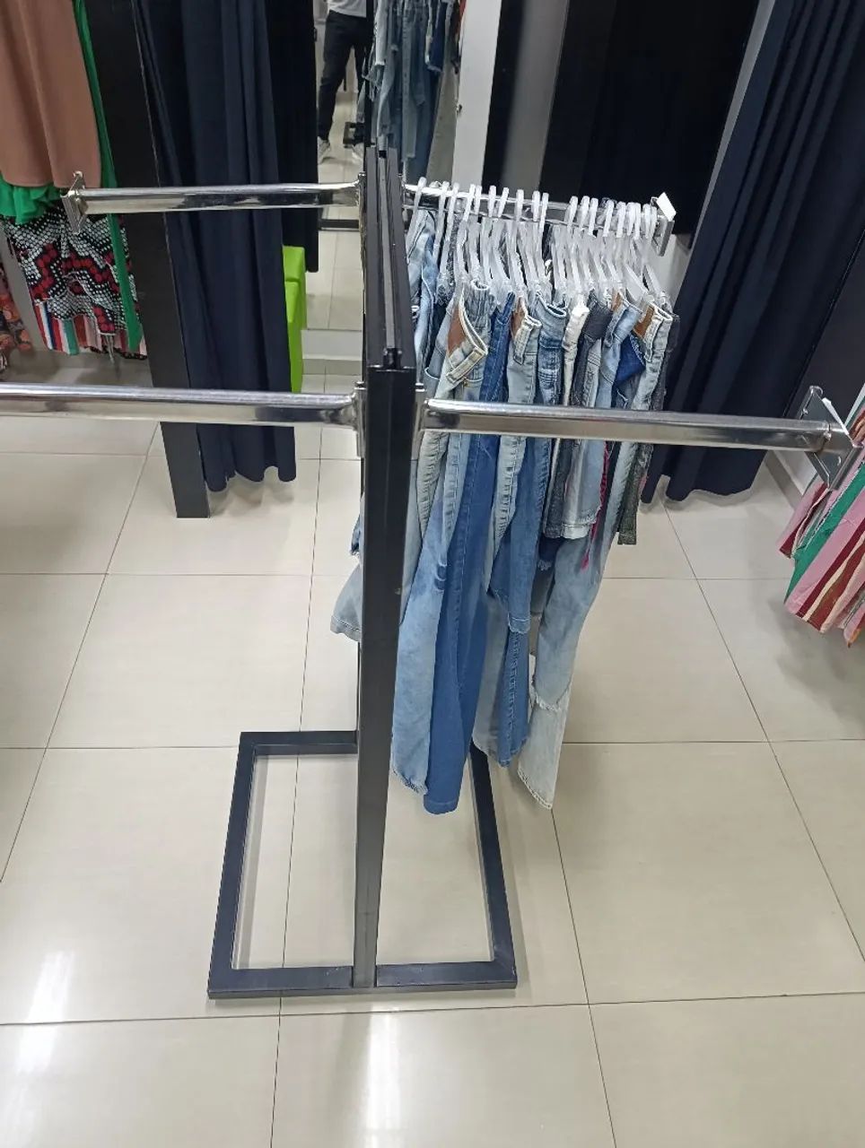 Vendo estação para loja 