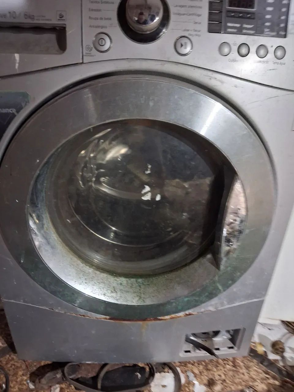 LG lava e seca retirada de peças 