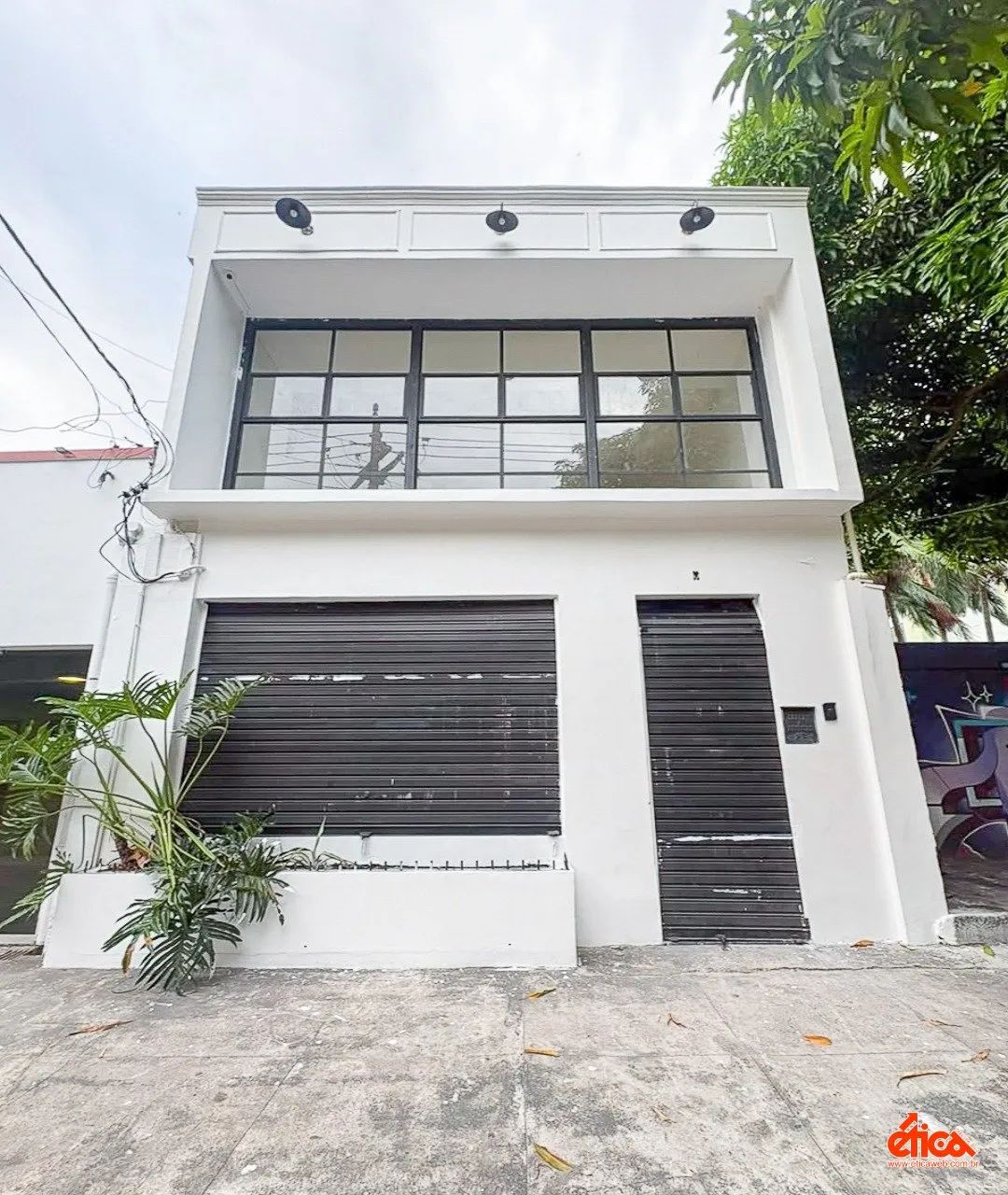 Imóvel de 02 pavimentos localizado na Assis de Vasconcelos, med. 370,00m² - Campina| COD. 