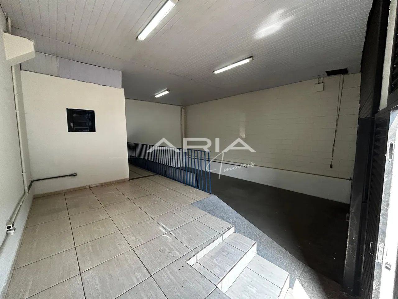 Sala comercial para locação no Jardim Ideal, região leste de Londrina/PR