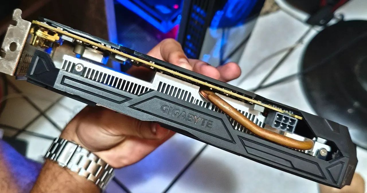 1060 5GB - Foto 4